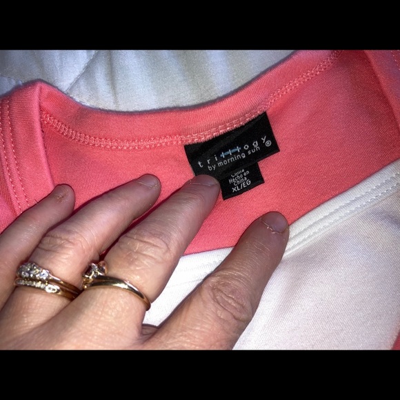 Tunic - Picture 3 of 4